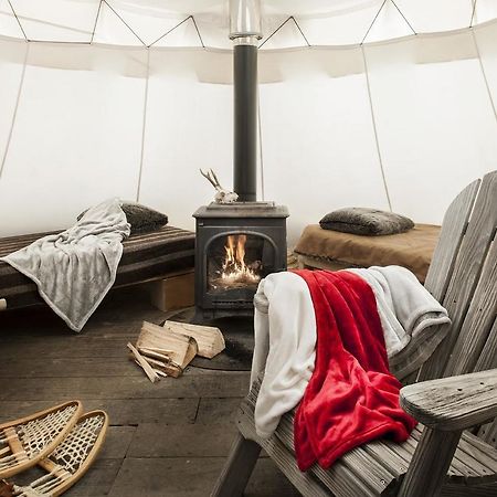 Village Tipi La Féclaz Buitenkant foto