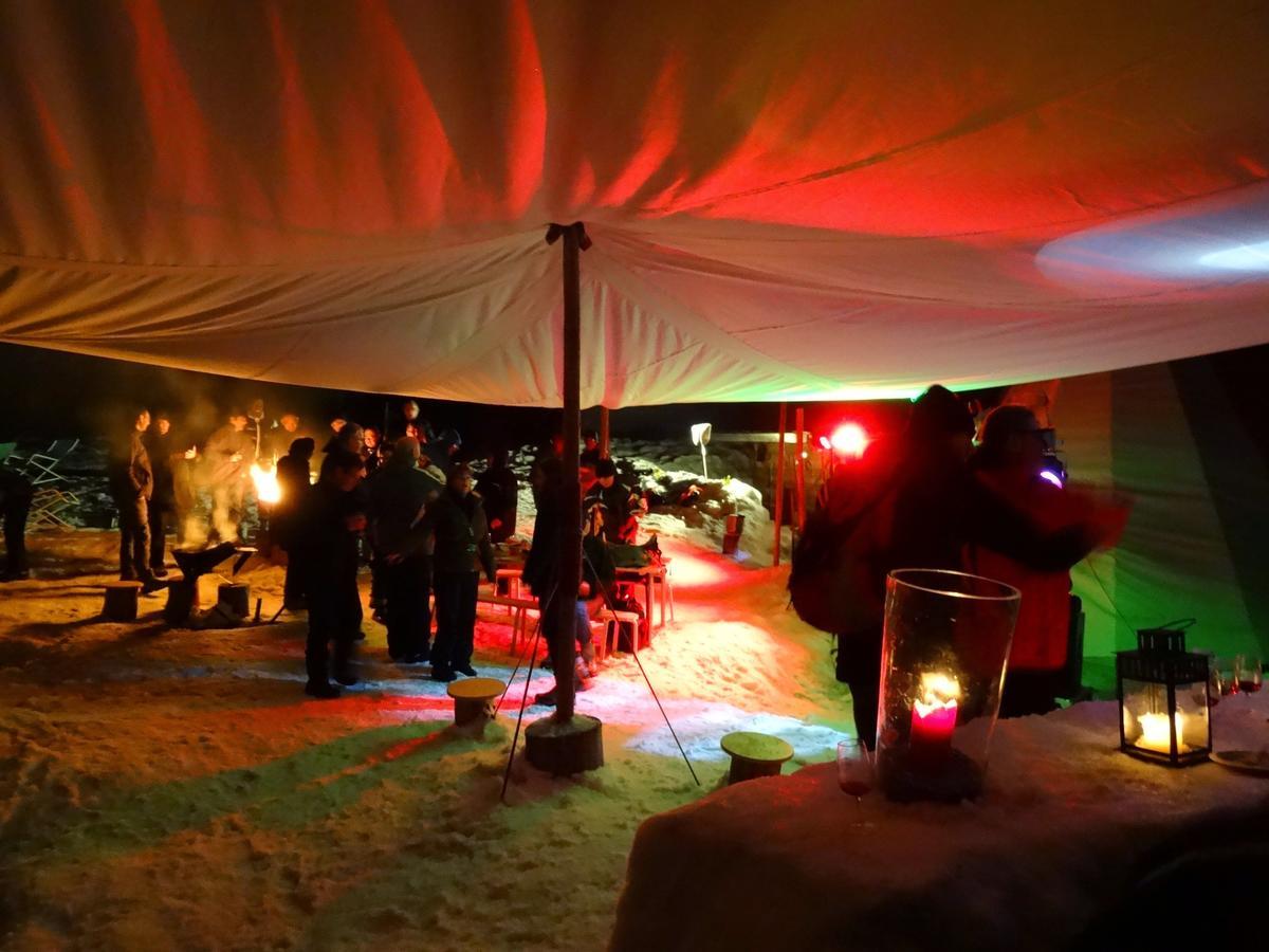 Village Tipi La Féclaz Buitenkant foto