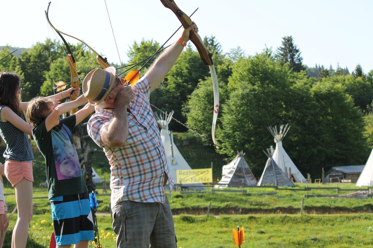 Village Tipi La Féclaz Buitenkant foto